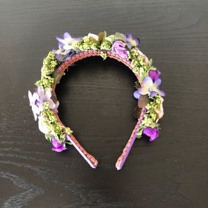 Handmade floral headband 💜💚